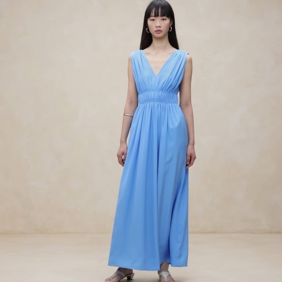 NWT Banana Republic Cascade Silk Lined Dress with pockets. - Picture 3 of 5